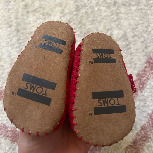 Baby TOMS - Picture 4 of 4